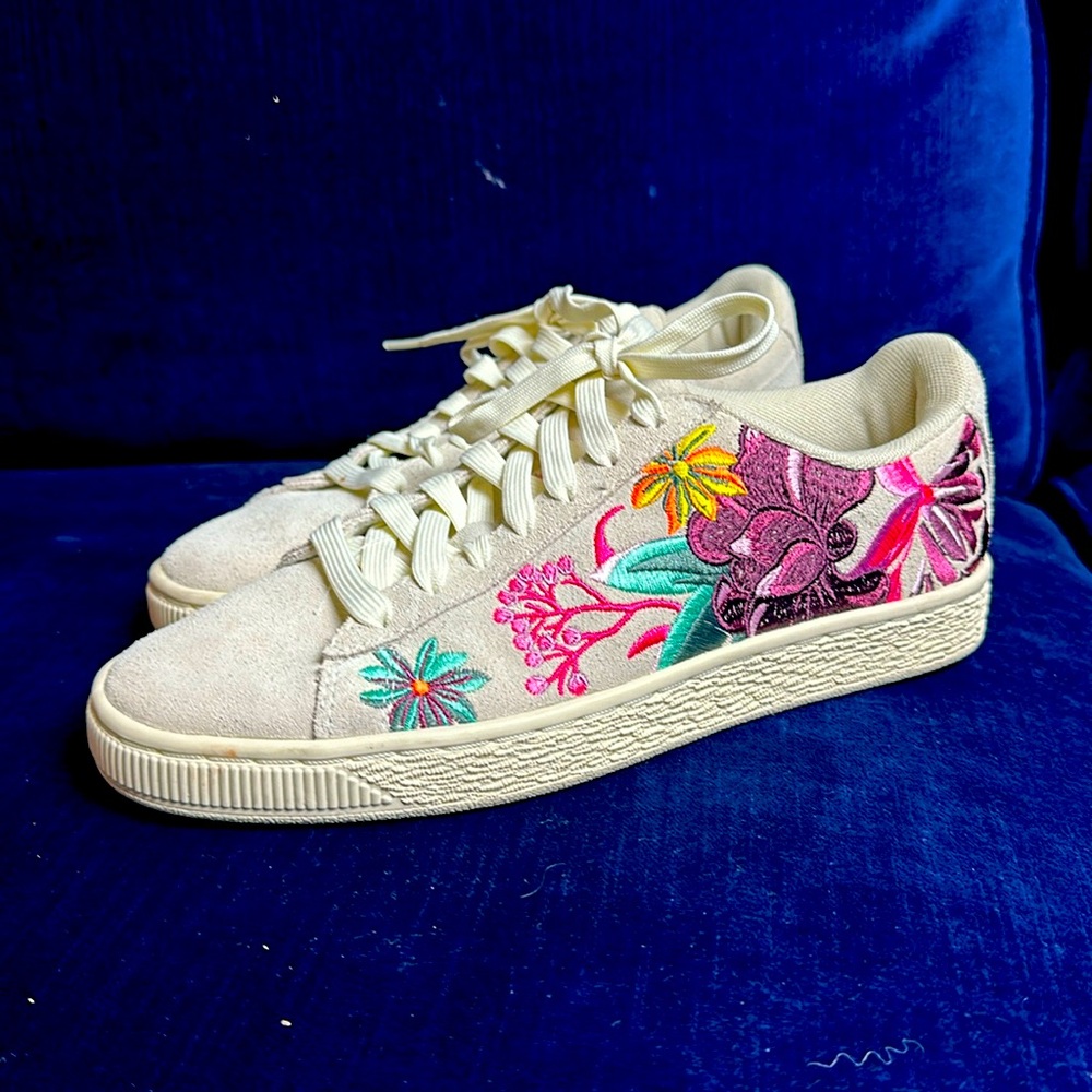Gently used puma’s with floral design